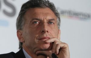 Macri descartó el recurso de eliminar transitoriamente las retenciones a las exportaciones de sojas. 