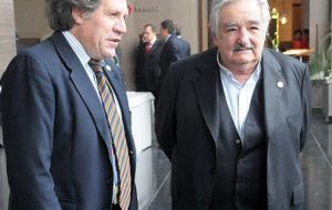 Esa primera misiva le valió las críticas de Caracas y además el “adiós” de ex presidente Mujica, de quien fue canciller y le animó a presentarse a la OEA.
