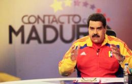 ”Lo que les digo: el pueblo argentino está listo para luchar”, declaró Maduro en un acto en Maracaibo, retransmitido por el canal nacional VTV