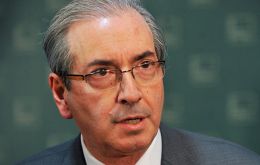 Cunha al anunciar su decisión dijo que no encontró ninguna objeción para rechazar la acusación y lamentó tener que dar inicio al proceso contra Rousseff