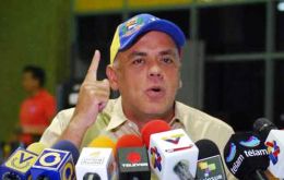 “Si ellos creen que con eso han aniquilado al chavismo están haciendo un pésimo análisis de la situación”, dijo Rodríguez