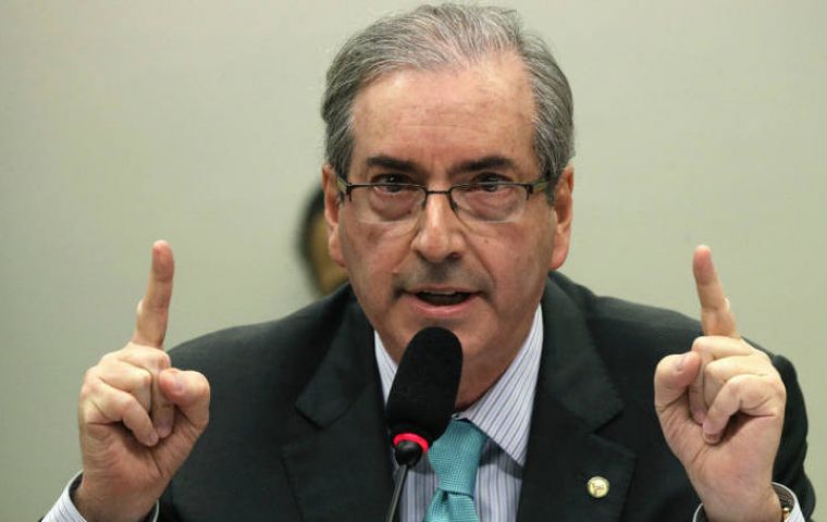 “Persisten algunas dudas que precisan ser esclarecidas con el Supremo”, explicó el presidente de la Cámara baja Eduardo Cunha