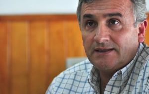 El gobernador de Jujuy, Gerardo Morales, del oficialismo Cambiemos, aseguró que detrás de la acampada “hay una actitud destituyente”.