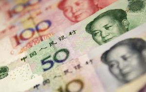 En total concedió 360.000 millones de yuanes (US$ 55.000m) en “repos” a 28 días y otros 80.000 millones de yuanes (US$ 12.200m) en “repos” a siete días.