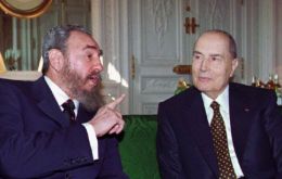 Es el primer viaje de un mandatario cubano a Francia desde el de su hermano Fidel Castro en 1995, en el tramo final de la presidencia de François Mitterrand