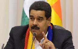 Los cargamentos son parte de una importación masiva de al menos 5.000 millones de billetes autorizada por el gobierno del presidente Nicolás Maduro