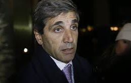 Caputo dijo que “las pretensiones” de los acreedores en el caso “son individuales” pero que las “intención” del gobierno argentino es la de “cerrar con todos”. 