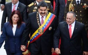Se hace imperioso reconocer la mala conducción política y su corresponsable terna: Maduro, Diosdado Cabello y Cilia Flores, añadió Evans