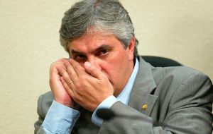 Según el senador delator Delcidio Amaral, Rousseff y los miembros del consejo de Petrobras sabían de las irregularidades en la compra de una refinería
