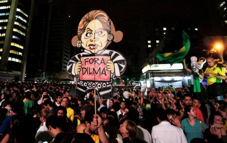 La Fiesp que en reiteradas ocasiones ha pedido abiertamente la renuncia de Rousseff expresó además apoyo a las manifestaciones contra la mandataria