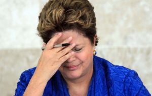 En caso de que el Senado dé cauce al juicio político, Rousseff será apartada de la presidencia por un plazo máximo de 180 días. 