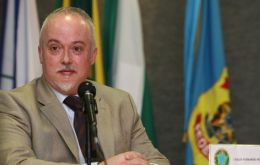 El fiscal Carlos dos Santos Lima dijo que se ubicó una oficina con empleados de confianza dedicado exclusivamente al pago de “ventajas indebidas”