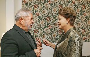 El martes por la noche Rousseff y Lula da Silva analizaron la crisis tras la ruptura  discutieron la nueva composición del gabinete, ante la inminente salida de ministros.