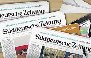 Los documentos fueron obtenidos a partir de una fuente anónima, un hacker, por el diario alemán Sueddeutsche Zeitung