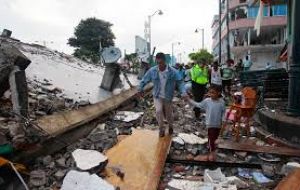 Según las autoridades se han registrado 189 réplicas de diversa intensidad, ha dejado innumerables daños materiales y también se sintió en Colombia y Perú.