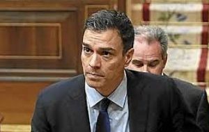 ”Es evidente que el señor Rajoy tiene que comparecer delante del Congreso para aclarar todos los extremos del caso Soria”, dijo el líder socialista Pedro Sánchez.