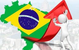 Tras de años de una tasa de desempleo del 5%, Brasil enfrenta un incremento acelerado de la desocupación con 3,1 millones en los últimos doce meses