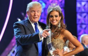 “Ha pasado años reuniéndose con líderes de todo el mundo: Miss Suecia, Miss Argentina”, sentenció Obama, sobre el concurso Miss Universo de Trump