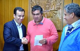 La movilización en Ancud, la localidad más importante de la isla de Chiloé y puerta de entrada al tráfico de mercancías y personas, concluyó, dijo  el ministro Céspedes.
