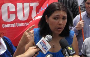 “Este un llamado al mundo del trabajo para poner las demandas sobre la mesa”, dijo la presidenta de la CUT, Bárbara Figueroa