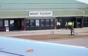 Se desarrollan planes para mejorar las comodidades en la terminal aérea de Mount Pleasant, tanto en cuanto al número de pasajeros y movimiento de equipaje