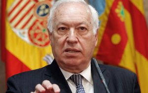 García Margallo: la crisis humanitaria puede derivar en un conflicto violento si no somos capaces de atajarlo. O se resuelve dialogando o de la forma más traumática