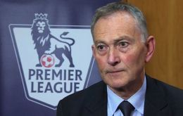 El presidente de la Liga Premier, Richard Scudamore, dijo a la radio de la BBC que sería “incongruente” que la liga apoyara una salida de la Unión Europea.