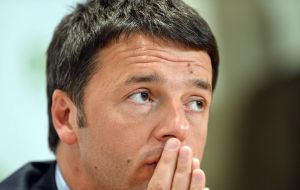 Matteo Renzi intenta minimizar la importancia de estos comicios y asegura que su único objetivo es el referéndum de octubre sobre la reforma constitucional