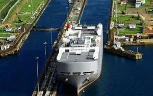 “El Canal ampliado en los próximos años será un motor de crecimiento para Panamá” agregó Familiar 