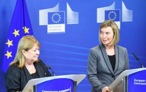 Mogherini dijo que UE está lista para ayudar al desarrollo de nuevas inversiones en Argentina y anticipó el envío de una misión de promoción empresarial de la UE