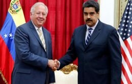 Shannon se entrevistó con Maduro, quien entonces dijo confiar en que el presidente Barack Obama “rectifique” su postura hacia Venezuela.