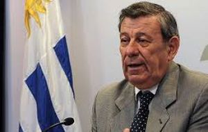 La reunión de cancilleres del lunes 11 en Montevideo fue convocada por el canciller uruguayo, Rodolfo Nin Novoa, a solicitud de Paraguay. 