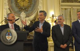 El anuncio fue realizado en Casa Rosada en un acto encabezado por el presidente Macri, los hermanos Bulgheroni y los gobernadores de las provincias