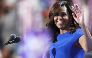 Michelle Obama en un emotivo discurso el lunes destacó, que gracias a Hillary sus dos hijas “dan por hecho” que una mujer puede ser próxima presidente de EE.UU.