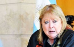 El gobierno de Macri quiere apartarse de la “visión de confrontación” que adoptó Cristina Fernández de Kirchner con Reino Unido, sostuvo Malcorra