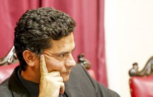 El juez Sergio Moro, devenido en símbolo de la lucha contra la corrupción, deberá decidir si acepta la denuncia contra el ex dirigente sindical