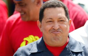 El petróleo representa la mitad de los ingresos del gobierno, un aporte que el expresidente Hugo Chávez calificaba como el “instrumento de desarrollo nacional”. 