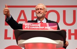 El líder James Corbyn se dirige a la conferencia del Laborismo en Liverpool