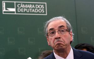 Cunha ex presidente de Diputados el año pasado bloqueó al gobierno de Rousseff y, cuando ella se negó a protegerlo de un proceso, activó el pedido de juicio político
