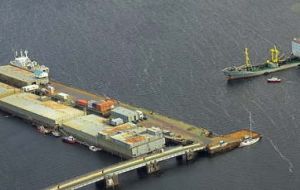 Las instalaciones actuales de FIPASS datan de 1982 y son un puerto transportable armado en módulos 