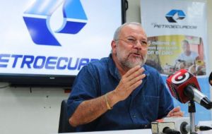 Se investiga la supuesta participación en el delito de cohecho del ex ministro de Hidrocarburos Carlos Pareja Yannuzzelli. 