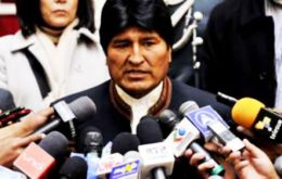 Tiempos difíciles para el presidente boliviano Evo Morales con las principales ciudades del país sin agua potable 