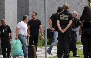 El letrado habría huido previamente en abril a EE.UU. ha sido pedido en extradición por Brasil, y ya está a disposición judicial, informó la Guardia Civil.