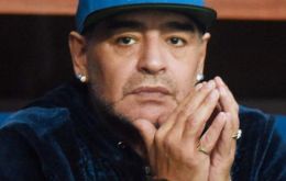 Diego Maradona amenaza desde Cuba con que Macri podría no ser presidente en Navidad si el pueblo sale a la calle