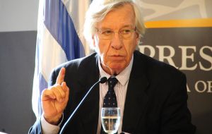 El ministro de economía Danilo Asotri anticipa crecimiento del 0,5% para Uruguay