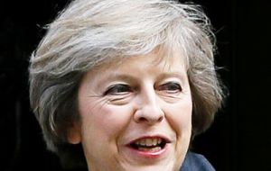 El informe considera que el gobierno de Theresa May parece estar “subestimando” los recursos necesarios para negociar un acuerdo de libre comercio.