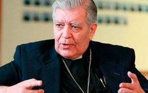 El arzobispo de Caracas, cardenal Jorge Urosa, instó a los sacerdotes a leer una homilía llamando a “no dejarse intimidar” y a “erradicar la dictadura”