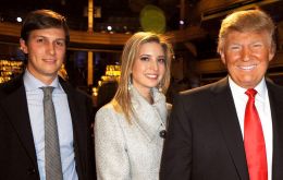 Kushner está casado con la hija mayor de Trump, Ivanka, con quien tiene tres hijos pequeños. 