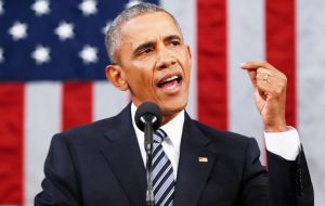 Estados Unidos, dijo Obama, está ahora “más fuerte” que hace ocho años, cuando él llegó a la Casa Blanca