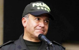 Oscar Naranjo, ocupará el cargo de vicepresidente de Colombia que quedará vacante en dos meses. Naranjo es reconocido como el “mejor policía del mundo”.
